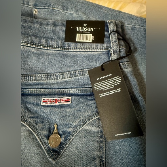 Hudson Women's Midrise Jeans Straight Leg Stretch Icy Blue Denim NWT Size 12/32 - Picture 5 of 12
